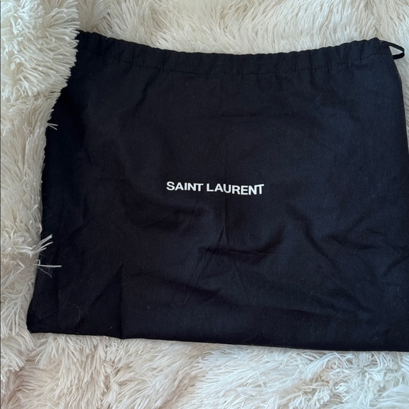 Yves Saint Laurent Lou Lou Quilted Leather Shoulder Bag Small - Picture 16 of 17